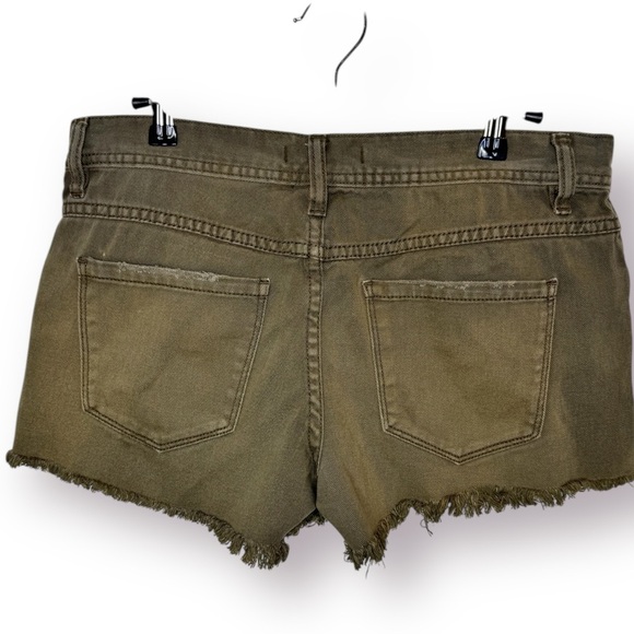 Free People Sz 27 Button Fly Cut Off Distressed Olive Green Raw Hem Denim Shorts - Picture 2 of 11